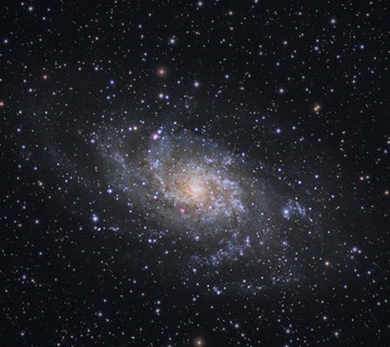Triangulum Galaxy: Messier 33
