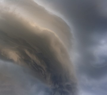 Shelf Cloud